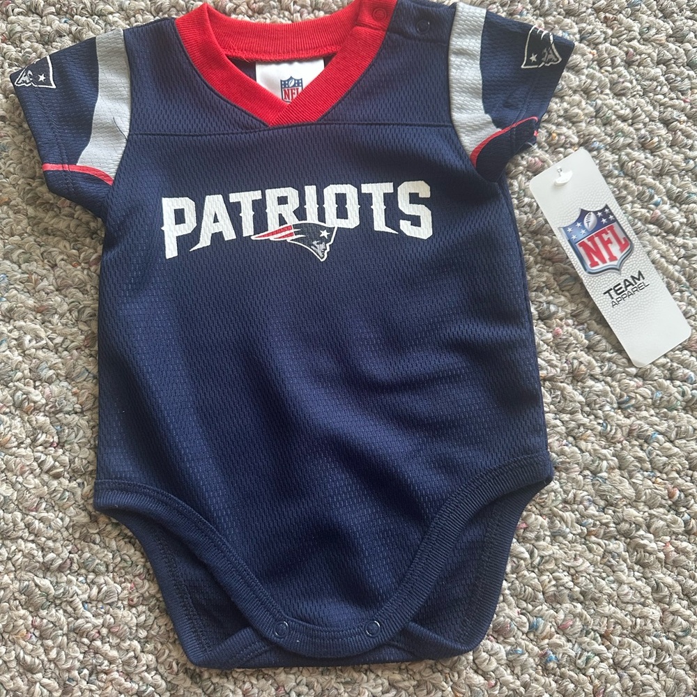NFL Team Apparel New England Patriots Infant Onesie